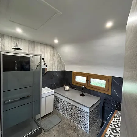 La Chaumiere Des 2 Cygnes-spa- Wifi-parking-calme *